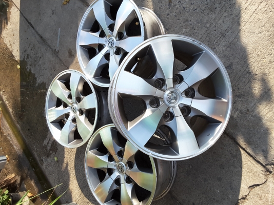 ล้อ toyota ขอบ 16 6รู ชุดล่ะ 3900