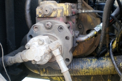 ขายด่วนแบ็คโฮลดราคาแล้ว