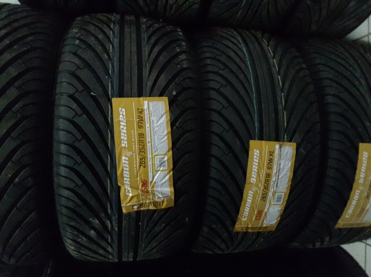 ยางยางใหม่ขอบ 18 หน้า 235 40 18 หลัง 265 35 18 ปี 15 ชุดล่ะ 7,000