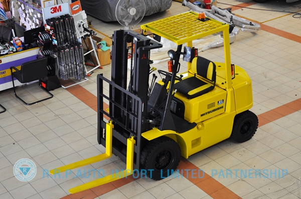 ขายรถโฟล์คลิฟท์มือสอง MITSUBISHI  รุ่น FG20-0044  ราคา 165,000 บาท นำเข้าจากประเทศญี่ปุ่น 100\% ไม่เคยใช้งานในประเทศไทย