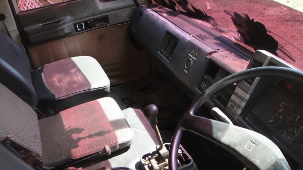 หัว ISUZU ROCKY สภาพสวย ของครบ ขาหน้า ขาหลัง ตู้แอร์ หม้อกรอง ชุดแต่ง ภายในสวย ยกใส่รถได้เลย หัว ISUZU ROCKY สภาพสวย ของครบ ขาหน้า ขาหลัง ตู้แอร์ หม้อกรอง ชุดแต่ง ภายในสวย ยกใส่รถได้เลย