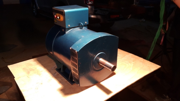 ไดร์ปั่นไฟ โคจิม่าของใหม่ 10 K.W. 220 V