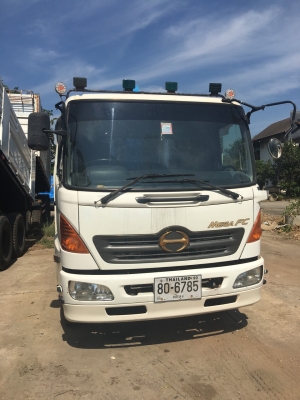 ขาย 6ล้อ ฮีโน่เมก้า ปี 49 เครน 3 ตัน 3 ปอก 2 ชัก วิ่งน้อย 9x,xxx สนใจติดต่อ 081-9420141  ,  081-5715326