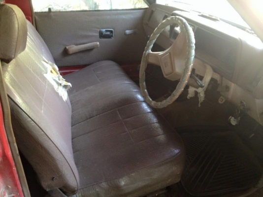 ขายอีซูซูkb2200ทะเบียนโอน