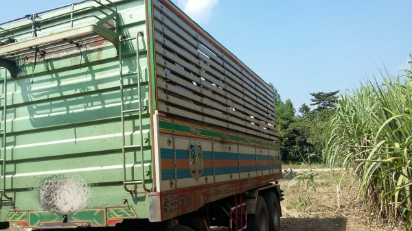 ขายรถพ่วง 22 ล้อ แม่-ลูก กระเนียมคอกเกษตรดั้ม ISUZU 360 ปี.52-53 มี 2 พ่วง สวยๆ ราคา2500000 ต่อรอง สนใจนัดดูรถได้เลยครับ