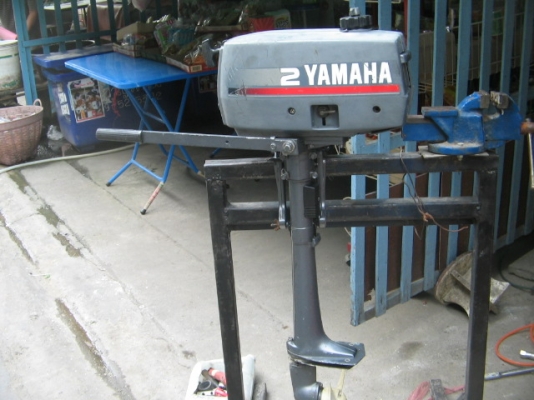 .ขาย เครื่องเรือ Yamaha 2 แรง สภาพสวยเครื่องดี นำเข้าญี่ปุ่น ราคา 9,500