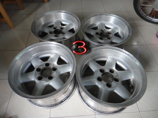 ขายล้อแม็กออฟลึก ล้นเว่อร์ 5 รู 6 รู ใส่รถคลาสสิคและรถโฟร์วีล มีหลายแบบหลายลายครับ