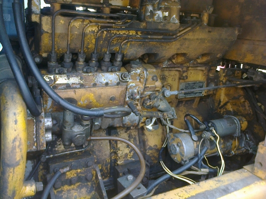 รถตักล้อยางWA100-1 รถสภาพดี  พร้อมใช้เลี้ยวเอว S/N 10483