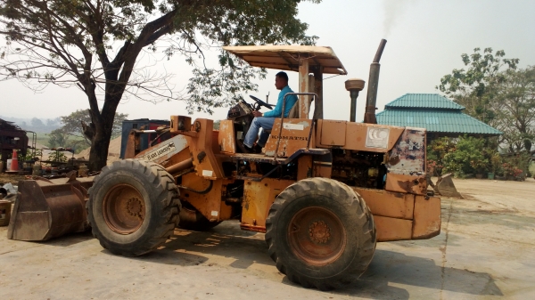 รถตักล้อยางWA100-1 รถสภาพดี  พร้อมใช้เลี้ยวเอว S/N 10483