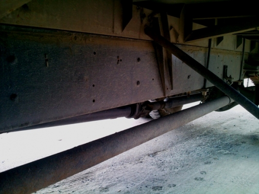 ขาย ISUZU ROCKY 160 แรง ตู้แห้ง 10 บาน ยาว 7.20 เมตร **สุดยอดประหยัดน้ำมัน** สภาพพร้อมใช้งานได้ทันที 830,000