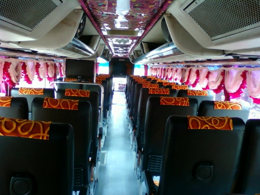 ต้องการขายรถบัส8ล้อ2ชั้น ต้องการขายรถบัส8ล้อ2ชั้น