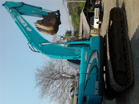 ขายถูก  รถแม็กโค   Kobelco   yn - 11    200 - 8