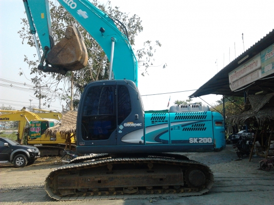 ขายถูก  รถแม็กโค   Kobelco   yn - 11    200 - 8