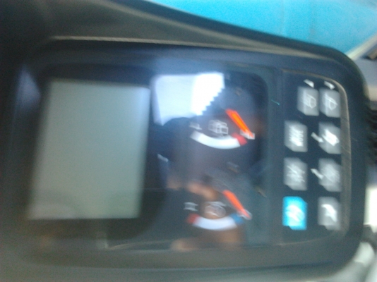 ขายถูก  รถแม็กโค   Kobelco   yn - 11    200 - 8