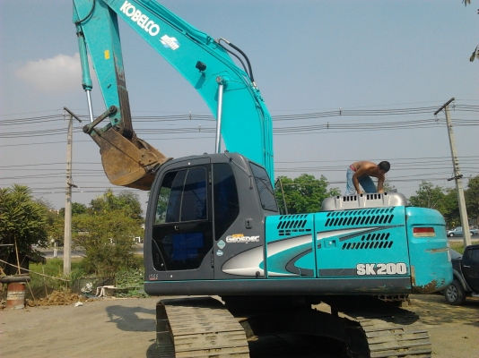 ขายถูก  รถแม็กโค   Kobelco   yn - 11    200 - 8