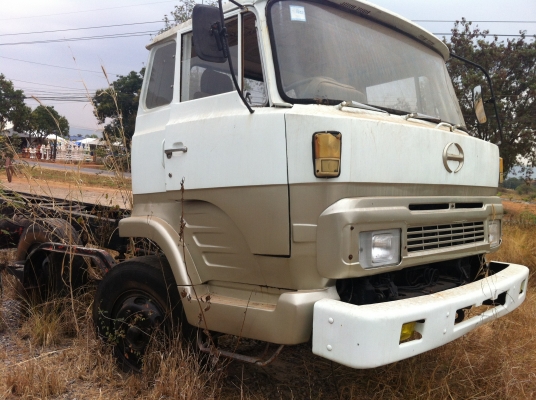 ขายซากรถHINO   2คานหน้า                   150000  บาท