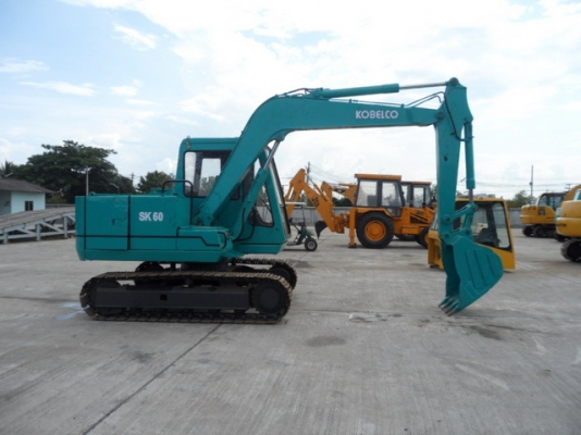 KOBELCO SK60 s/n.LE-7704 รถนอกนำเข้า มีใบแจ้งจำหน่าย