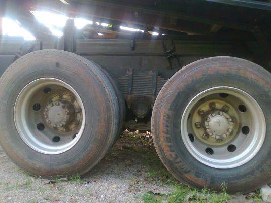 ขายด่วน..รถสิบล้อ ISUZU FXZ 270 EURO สภาพใหม่ สวย ทั้งคัน มีระบบลากพ่วง ดั้มสามมิตร เครื่องแรง ประหยัดน้ำมันสุดคุ้ม.