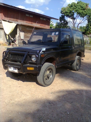 ขายรถ จิ๊ป SUZUKI คาริเบียน 4WD ทะเบียนประกันเต็ม ต้องการเปลียนรถใหม่ตัดสินใจขาย