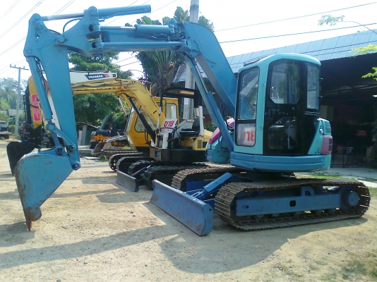 ขายด่วน..รถขุด KOMATSU PC75 UU-2 รถสวย ทรงดี เก่าญี่ปุ่น แท้ ๆ ๆ ทั้งคัน 4,5xx  hr มีใบอิมวอยล์ จัดไฟแน๊นซ์ สบาย ๆ.