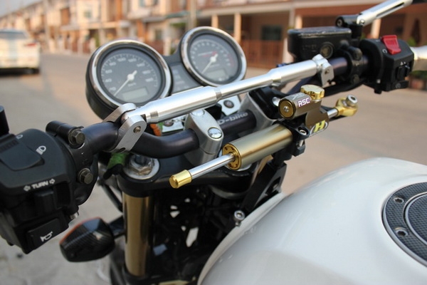 บรีส ลำลูกกา // ขาย CB400 VTEC3 ปี2006 อินวอยล์ สรรพสามิต กุญแจชิบ แต่งเต็มคัน