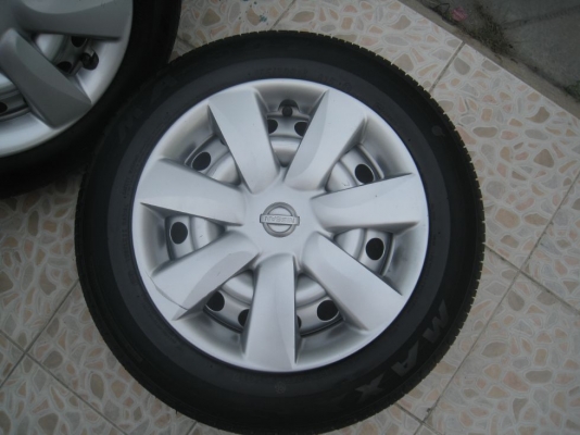 ขายกะทะล้อ nissan march 14" 4/100 (ชุดที่2) +ฝาครอบ+ยางปี12(081-3747940)