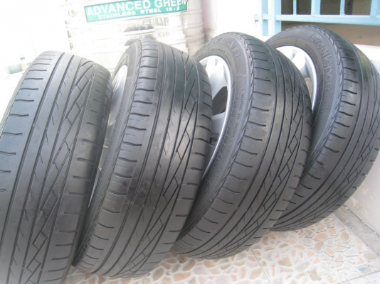 ขายล้อแม็กเดิม Honda Jazz 16"x6" 4รู 100+ยางปี 10 (081-3747940)