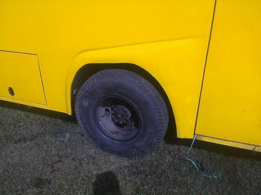 (ลงรูปให้ใหม่...)มินิบัส20ที่นั่ง HINO KM310 รถนักเรียน เครื่องพังขายตามสภาพ (ลงรูปให้ใหม่...)มินิบัส20ที่นั่ง HINO KM310 รถนักเรียน เครื่องพังขายตามสภาพ