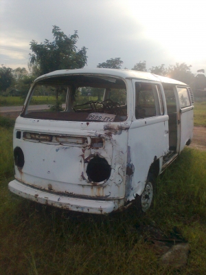 ขายซากรถตู้โฟล์ค 3 คัน เหมา 70000 บาท