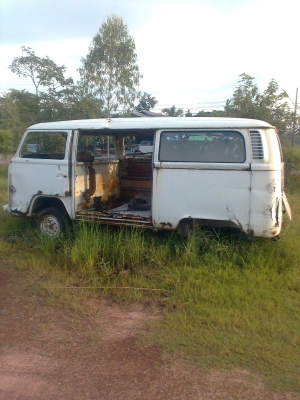 ขายซากรถตู้โฟล์ค 3 คัน เหมา 70000 บาท