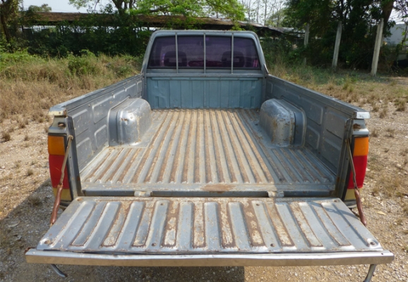 nissan big-m เบนซิน