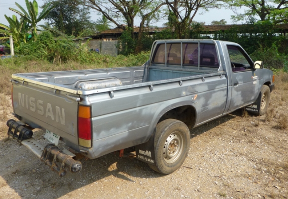 nissan big-m เบนซิน nissan big-m เบนซิน