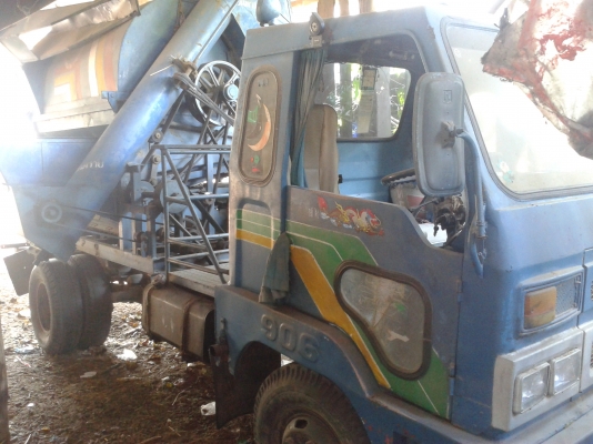 ขายรถนวดข้าว