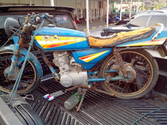 ขาย jx110 ราคา 4500 ตามสภาพครับ ไม่มีทะเบียน เครื่องไม่ติด