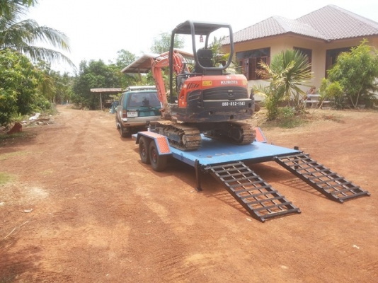 เทรลเลอร์แบคโฮขนาดเล็ก pc30-40 คูโบต้า kx..ร้านช.เจริญการช่าง