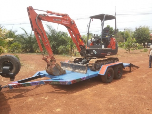 เทรลเลอร์แบคโฮขนาดเล็ก pc30-40 คูโบต้า kx..ร้านช.เจริญการช่าง