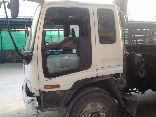 ต้องการขายรถ10ล้อติดเฮียบพับ3ตัน195แรงยูโรวันสภาพพร้อมใช้เล่มทะเบียนพร้อมสนใจติดต่อด่วน0892050655 ต้องการขายรถ10ล้อติดเฮียบพับ3ตัน195แรงยูโรวันสภาพพร้อมใช้เล่มทะเบียนพร้อมสนใจติดต่อด่วน0892050655