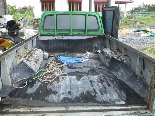 ขายford courial เดิมๆแห้ง ทะเบียนเต็ม พร้อมใช้ครับ