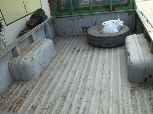 ขายford courial เดิมๆแห้ง ทะเบียนเต็ม พร้อมใช้ครับ