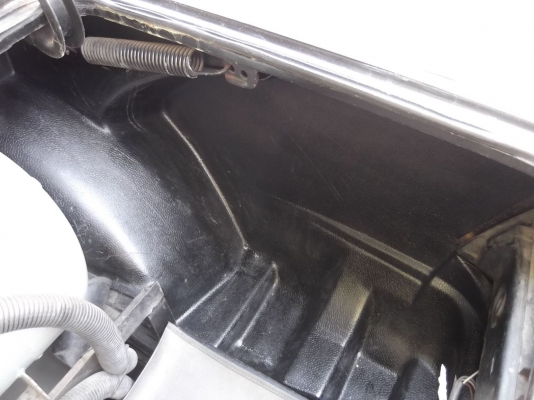 ลดราคา!!!!ขาย BENZ 230E W123