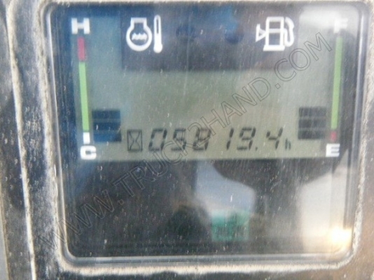 รถแบคโฮ ยี่ห้อ KOMATSU PC78 US