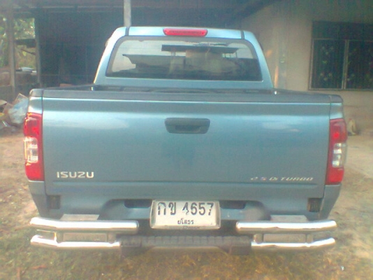 อีซูซุ  2.5 DITERBO  รถห้างแท้พร้อมโอน