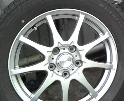 ขายล้อแม็ก 16 5รู114 พร้อมยาง สภาพสวยมากๆครับ