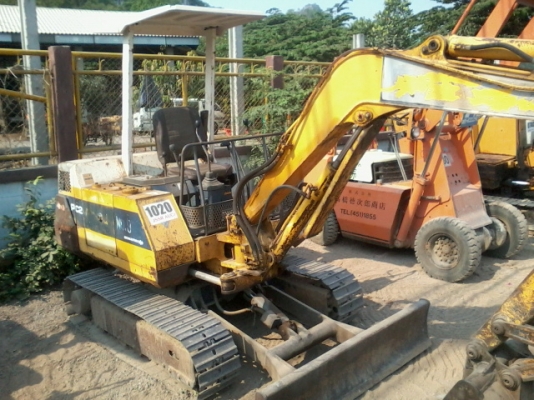 ขายรถขุด-ดัน KOMATSU pc 20-6 ขายรถขุด-ดัน KOMATSU pc 20-6