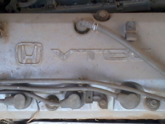 ขายเครื่องรถเก๋ง V-TEC เครื่องหัวฉีดครับ