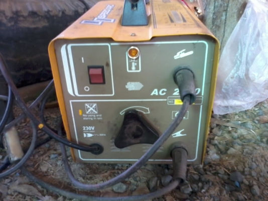 ขายตู้เชื่อมไฟฟ้า inverter แบบเสียบปลั๊ก ไม่ได้ล้างเฉย ๆ