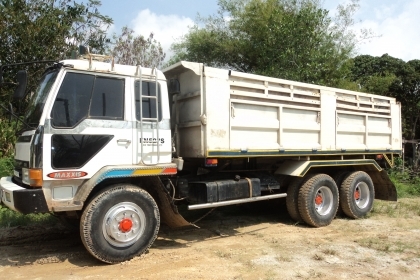 ขาย Fuso FN527M-TC สองเพลาดั้ม เครื่อง 6D15 inter turbo โทร 088-4501277