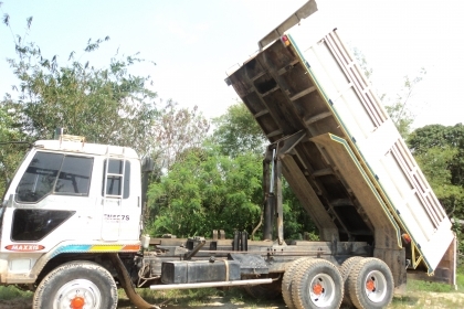 ขาย Fuso FN527M-TC สองเพลาดั้ม เครื่อง 6D15 inter turbo โทร 088-4501277