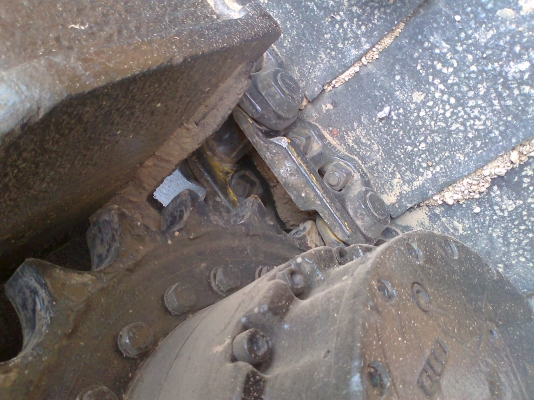 ขายด่วน..รถแบคโฮ ซูมิโตโม่ SH200-3 รถสวย เก็บสี บาง ๆ พร้อมใช้ มีทะเบียนครบ ในราคาเบา ๆ ประหยัดน้ำมัน เกินคุ้ม.