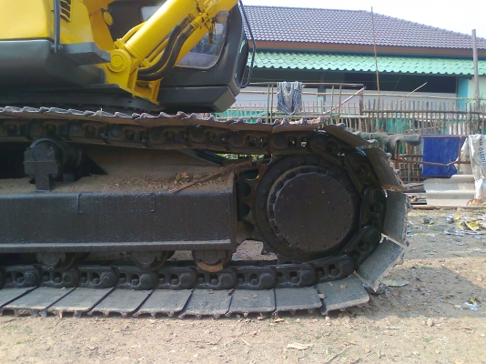 ขายด่วน..รถแบคโฮ ซูมิโตโม่ SH200-3 รถสวย เก็บสี บาง ๆ พร้อมใช้ มีทะเบียนครบ ในราคาเบา ๆ ประหยัดน้ำมัน เกินคุ้ม.